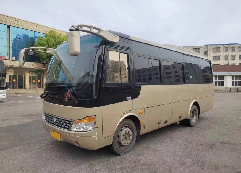 北京30人包车价格表